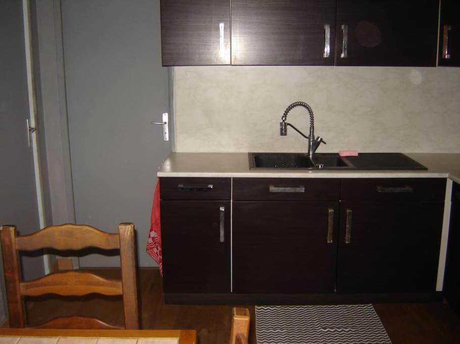 Appt 2 Pieces Pres De * Crecy-la-Chapelle