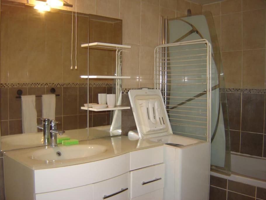 Appt 2 Pieces Pres De Apartment